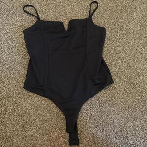 Mind Code Black Sleeveless Bodysuit with V-Notch Neckline Size Large